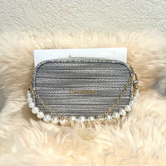 Chanel White & Grey Cosmetic Bag with Pearl Crossbody Chains - Picture 1 of 14